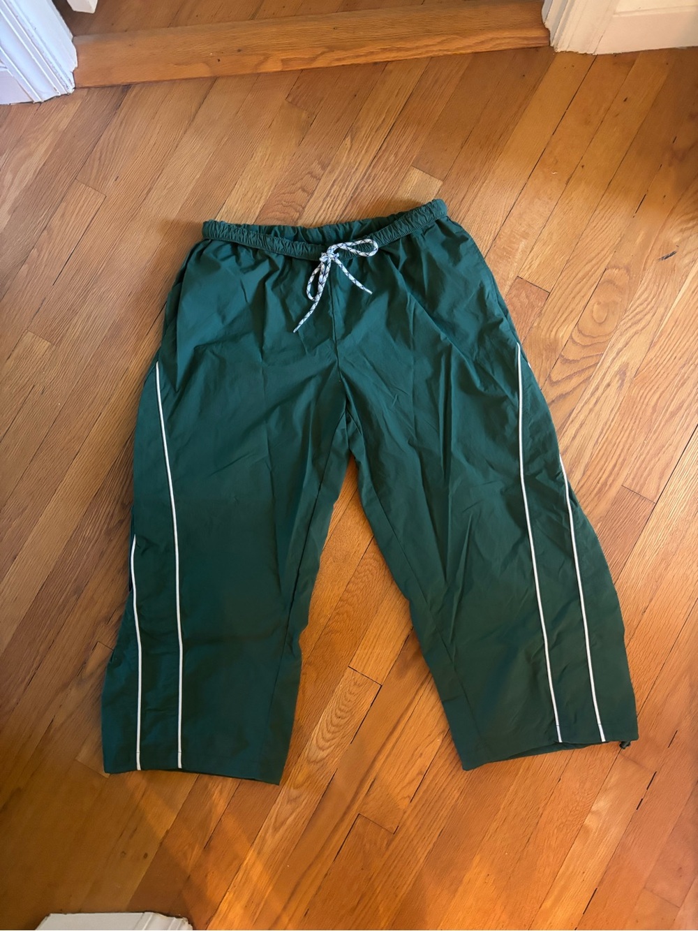 Capri pants fast track urban outfitters